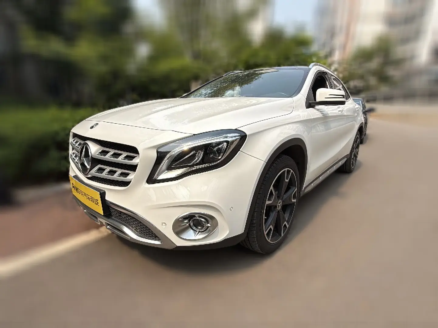 Mercedes-Benz GLA