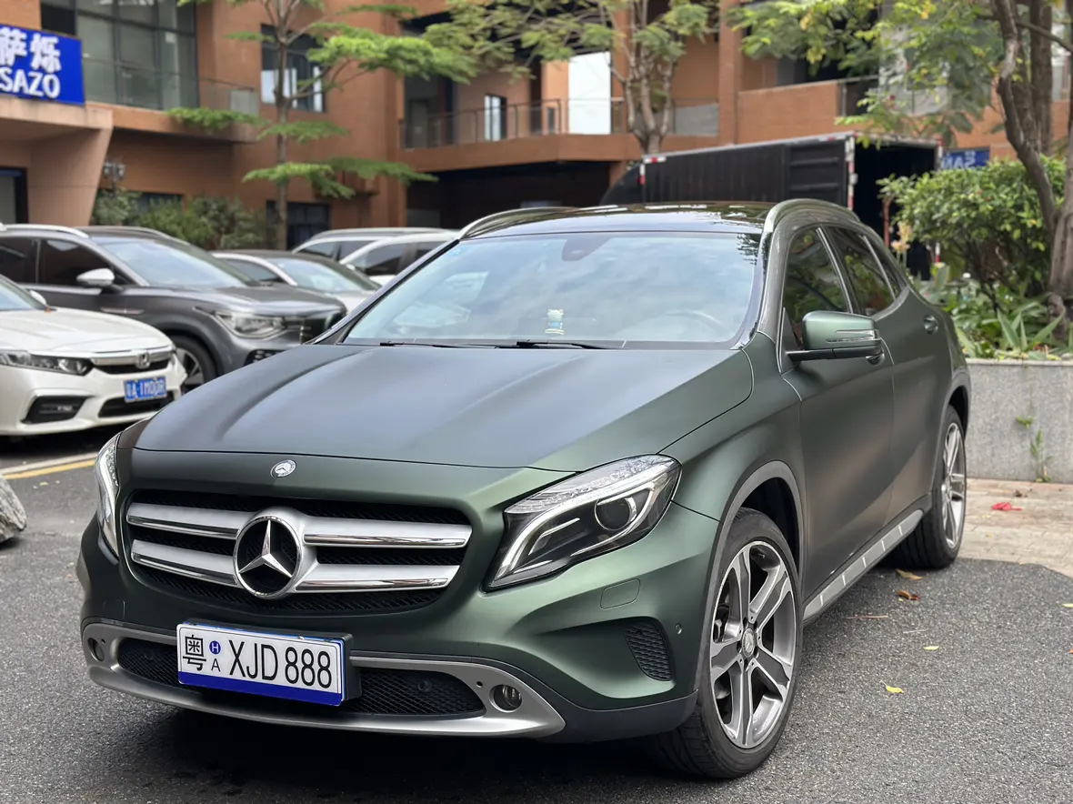 Mercedes-Benz GLA