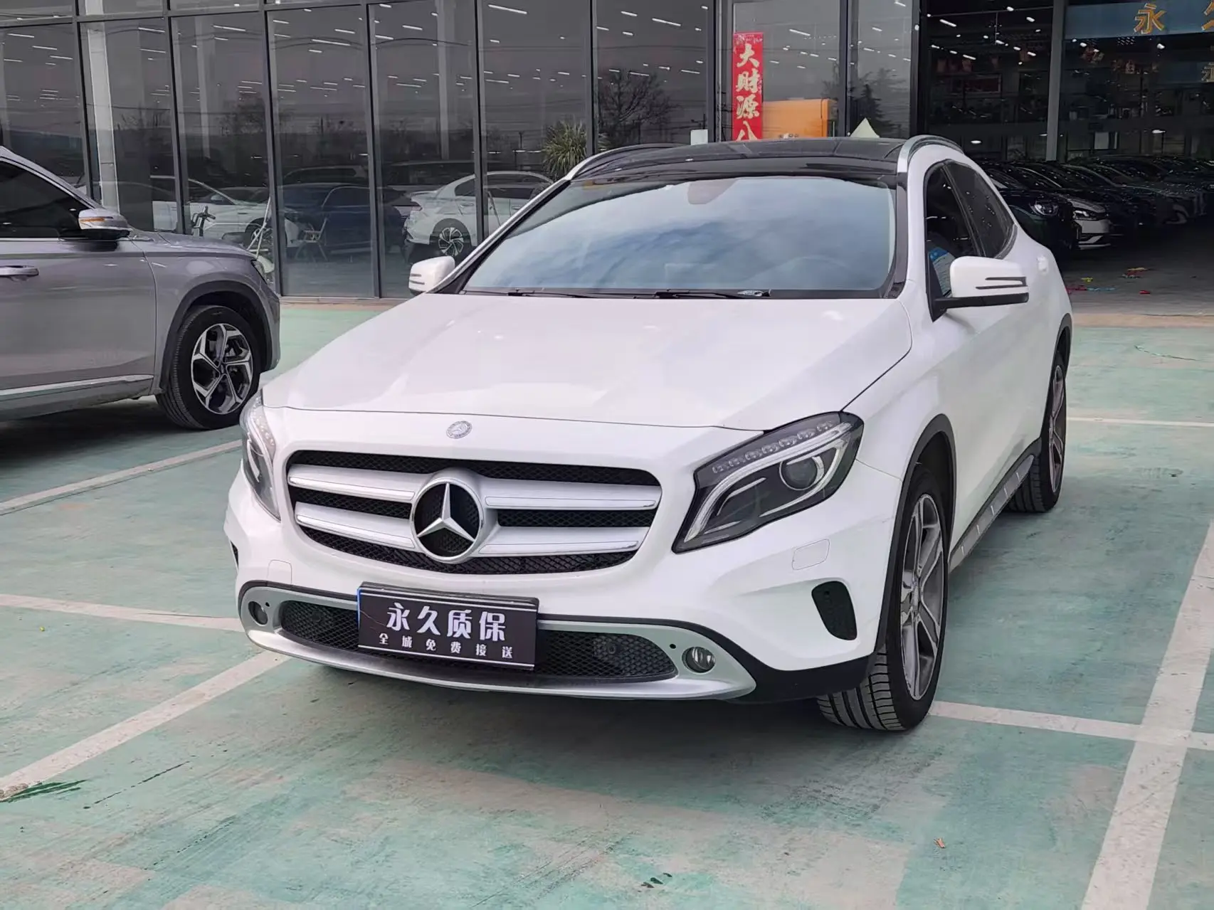 Mercedes-Benz GLA