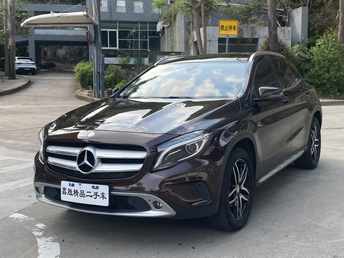 Mercedes-Benz GLA