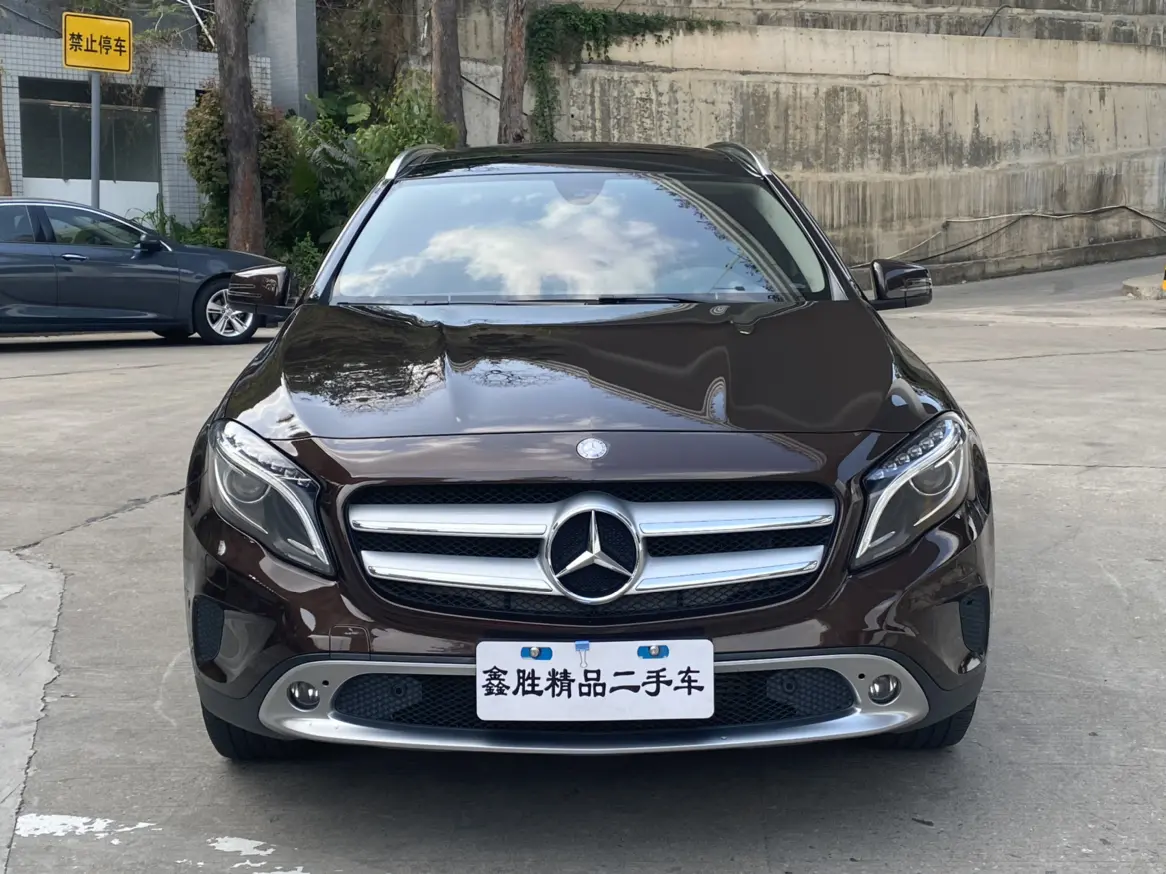 Mercedes-Benz GLA
