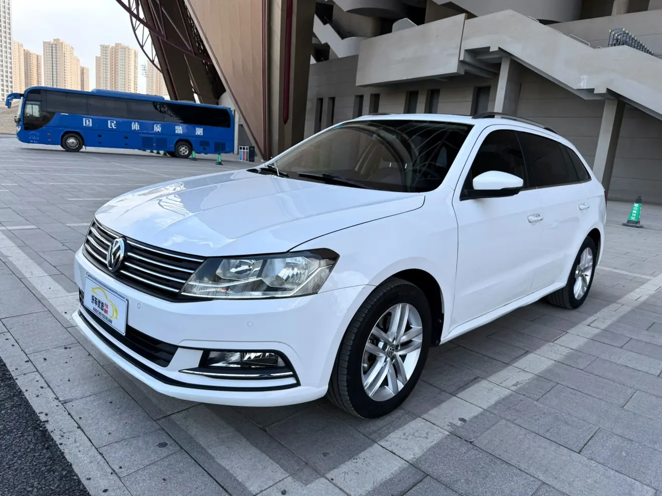Volkswagen Langxing  из Китая