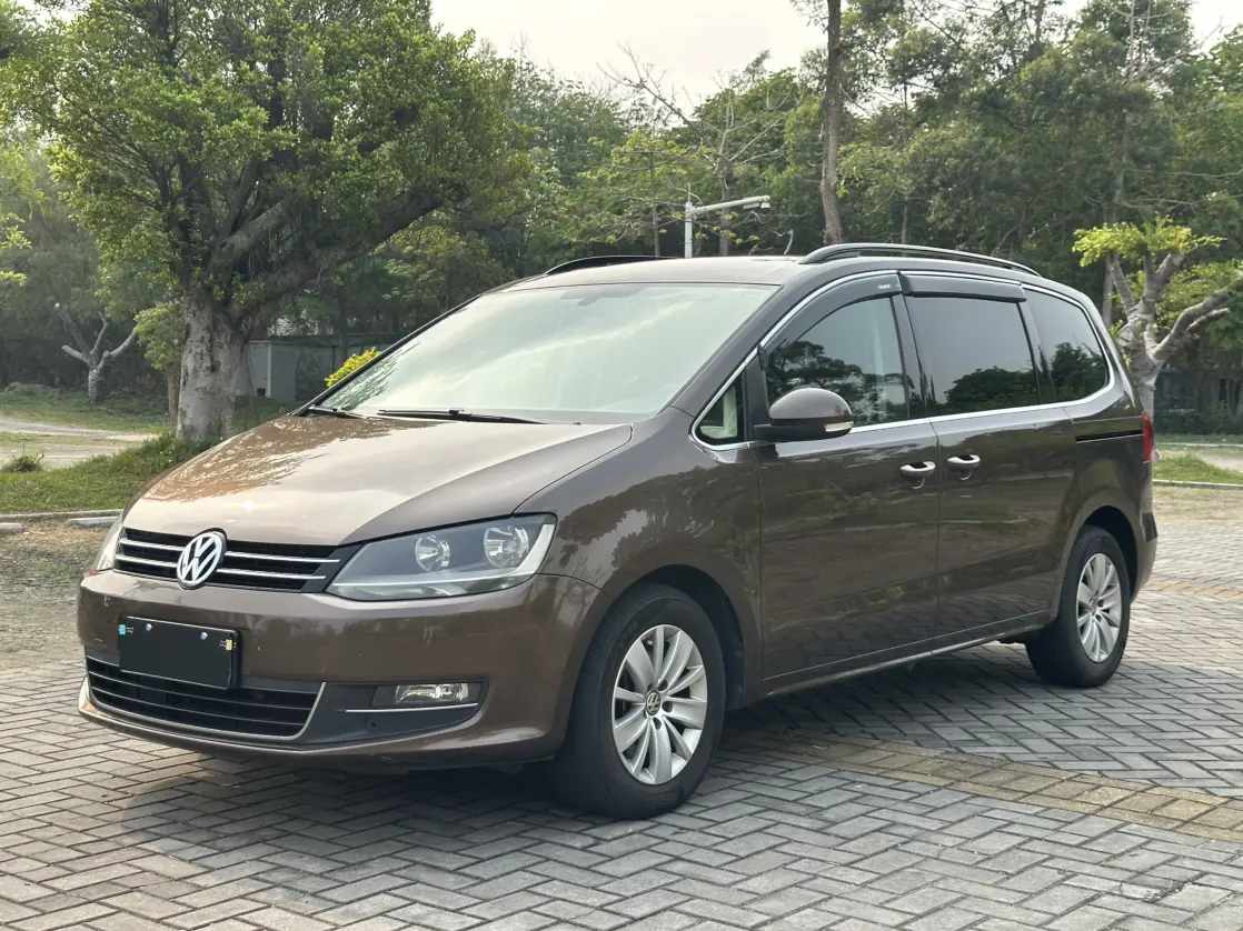 Volkswagen Sharon