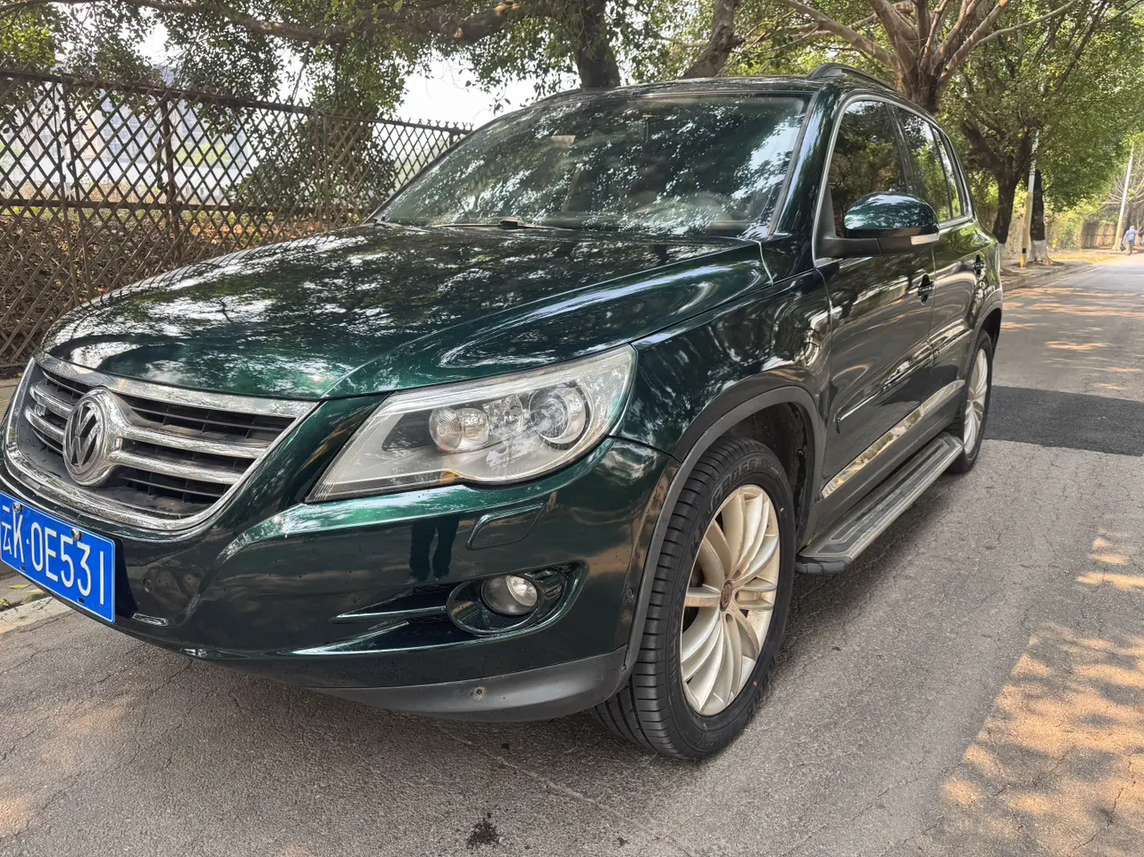 Volkswagen Tiguan (Tharu)