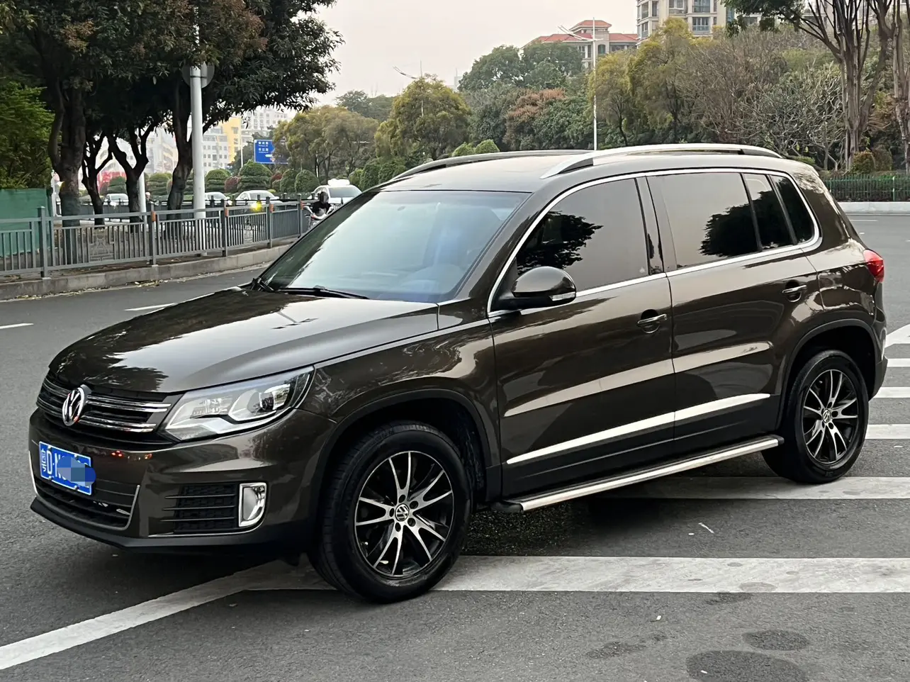 Volkswagen Tiguan (Tharu)