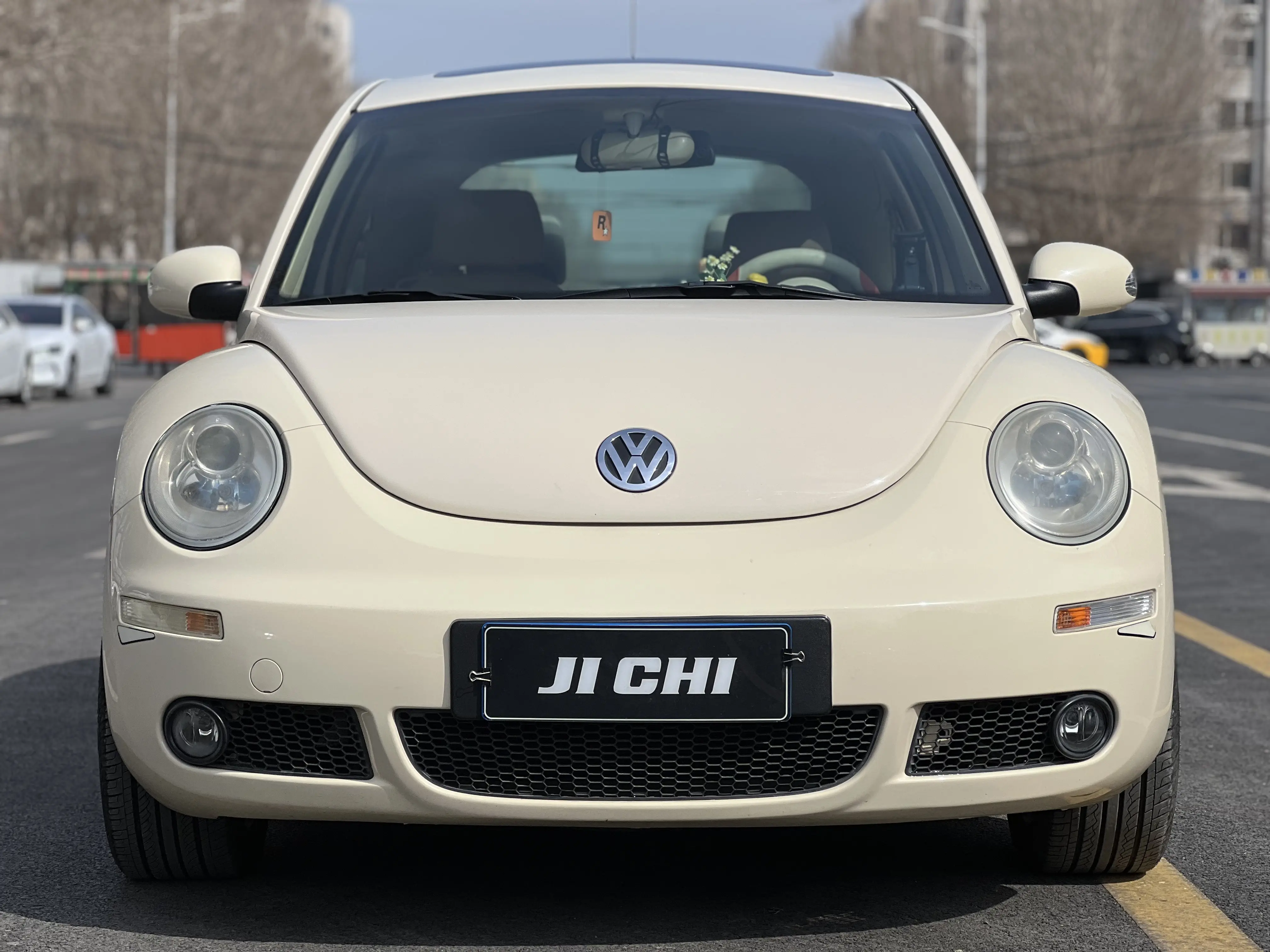 Volkswagen Beetle  из Китая