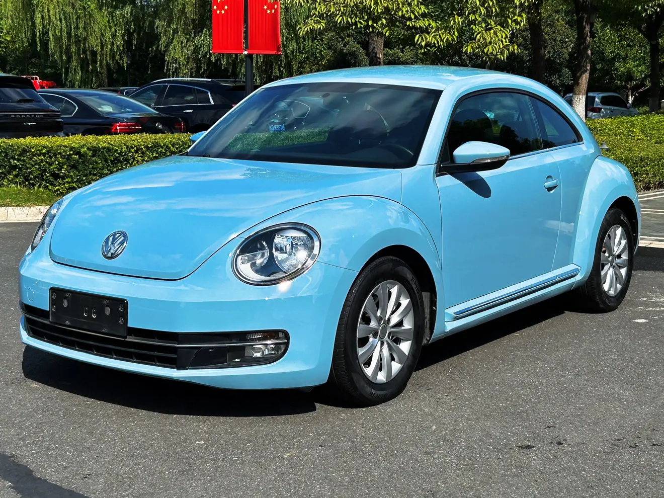 Volkswagen Beetle  из Китая