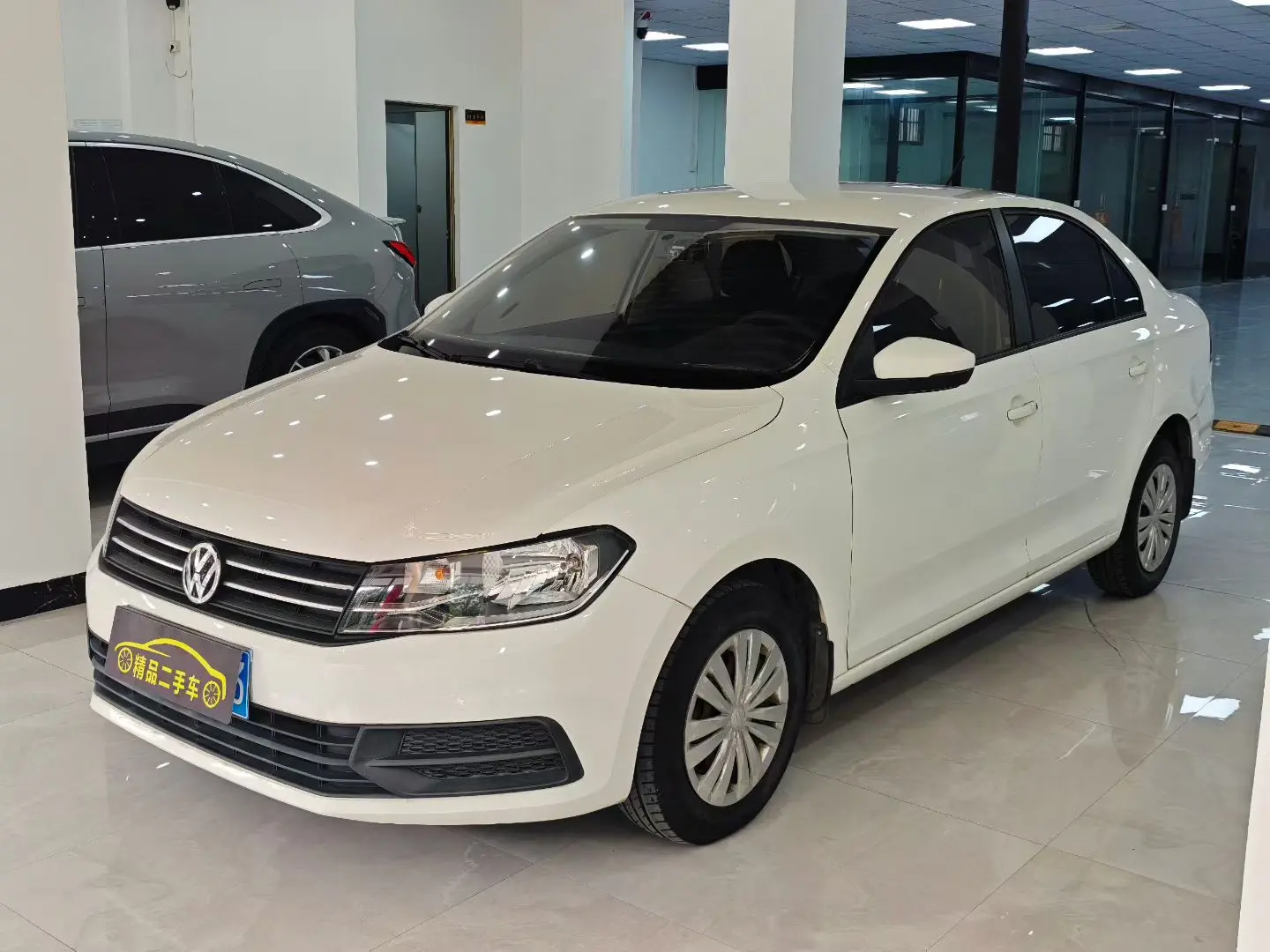 Volkswagen Santana  из Китая