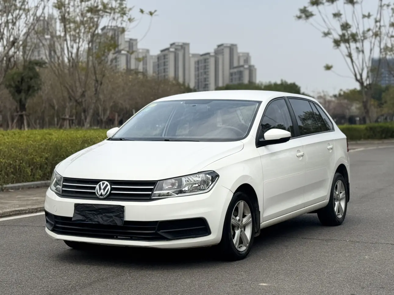 Volkswagen Santana  из Китая