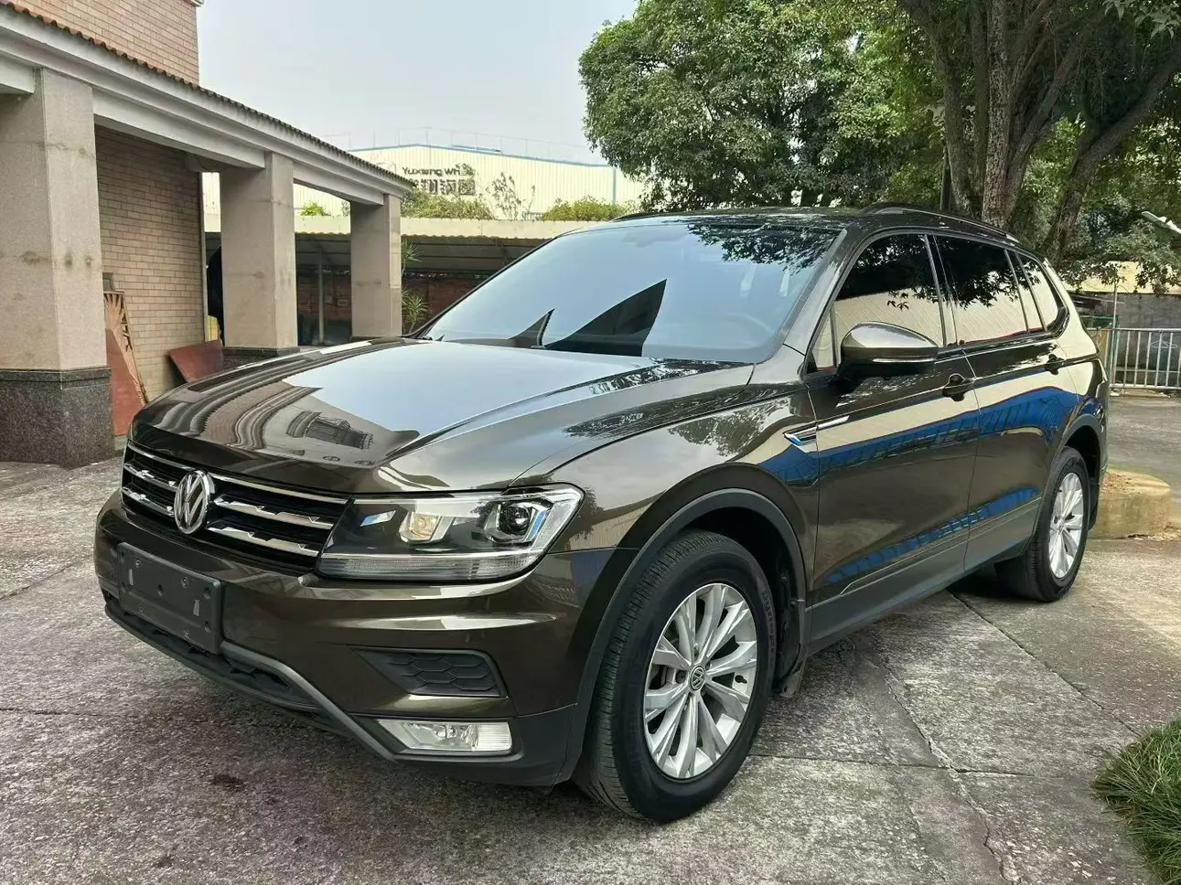 Volkswagen Tiguan L