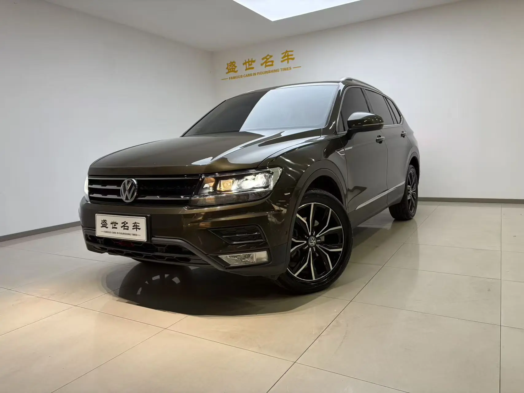 Volkswagen Tiguan L