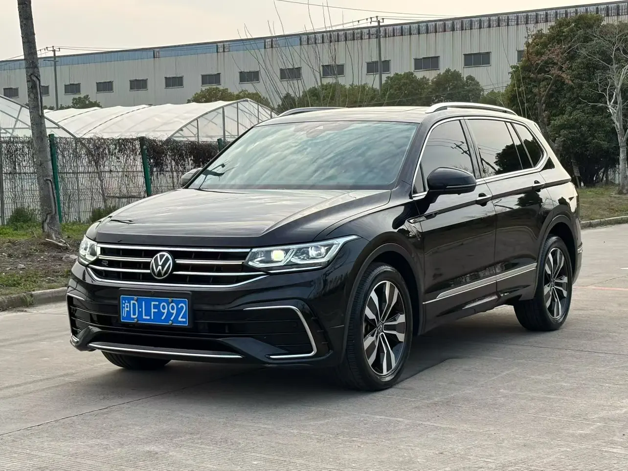Volkswagen Tiguan L