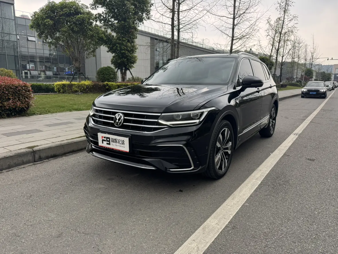 Volkswagen Tiguan L