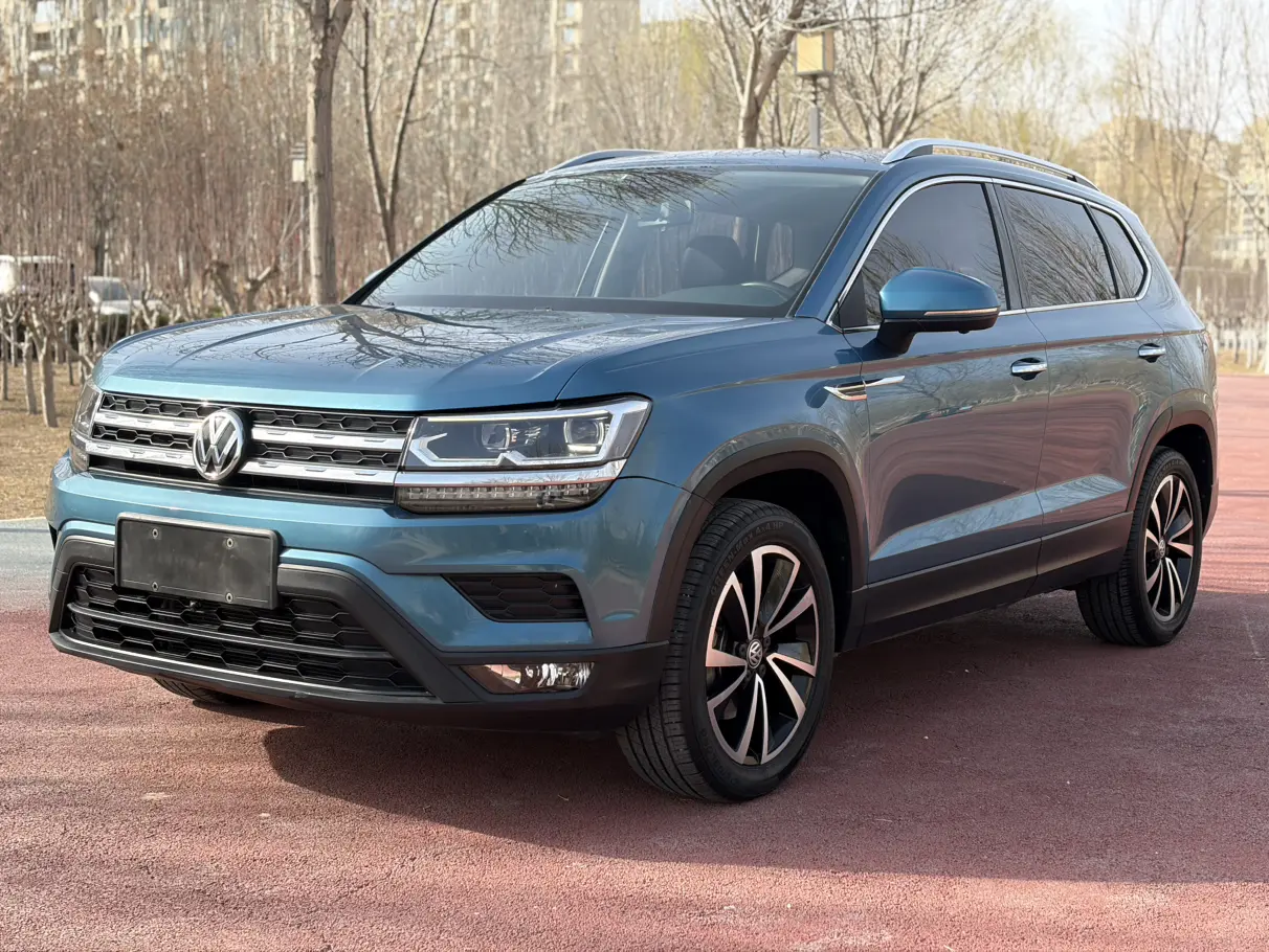 Volkswagen Tharu
