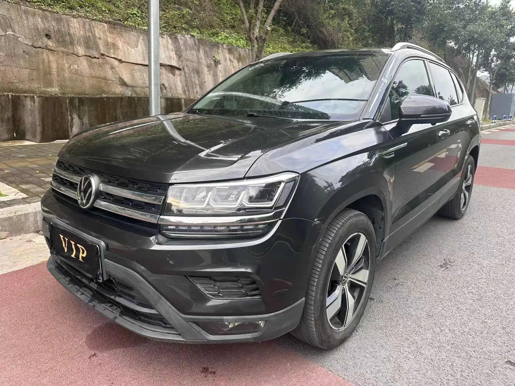 Volkswagen Tharu