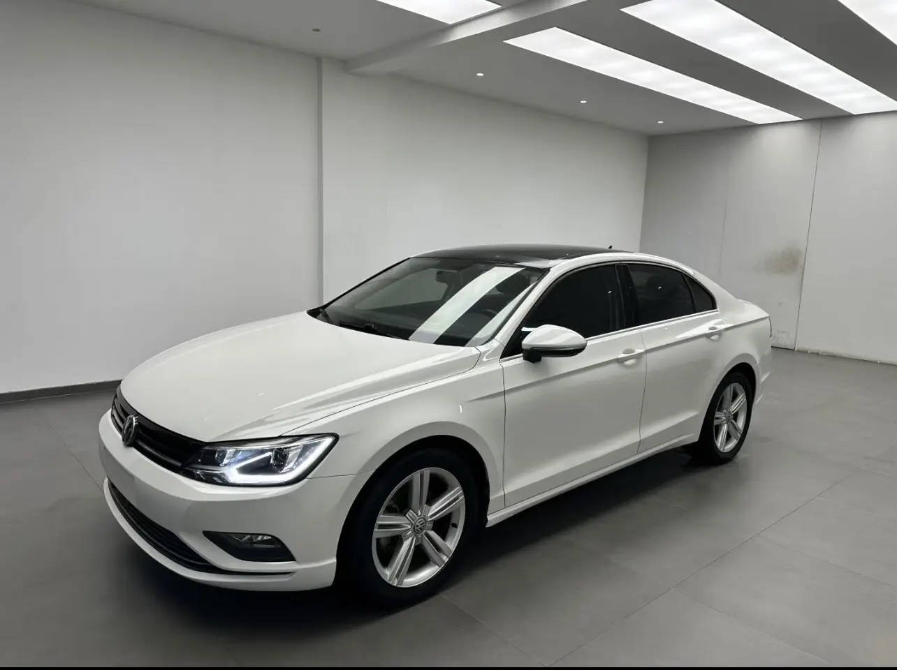 Volkswagen Lamando