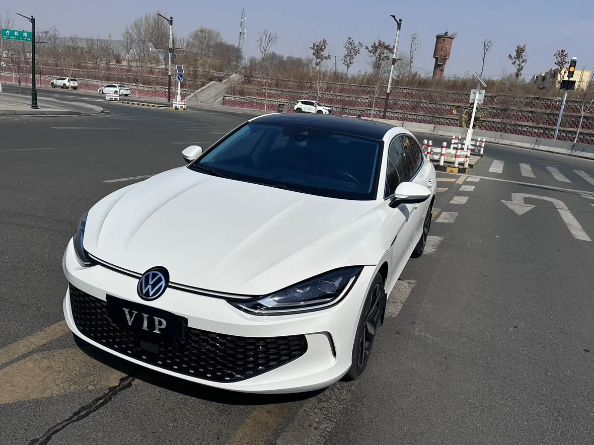 Volkswagen Lamando