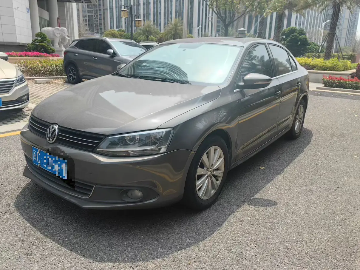 Volkswagen Sagitar