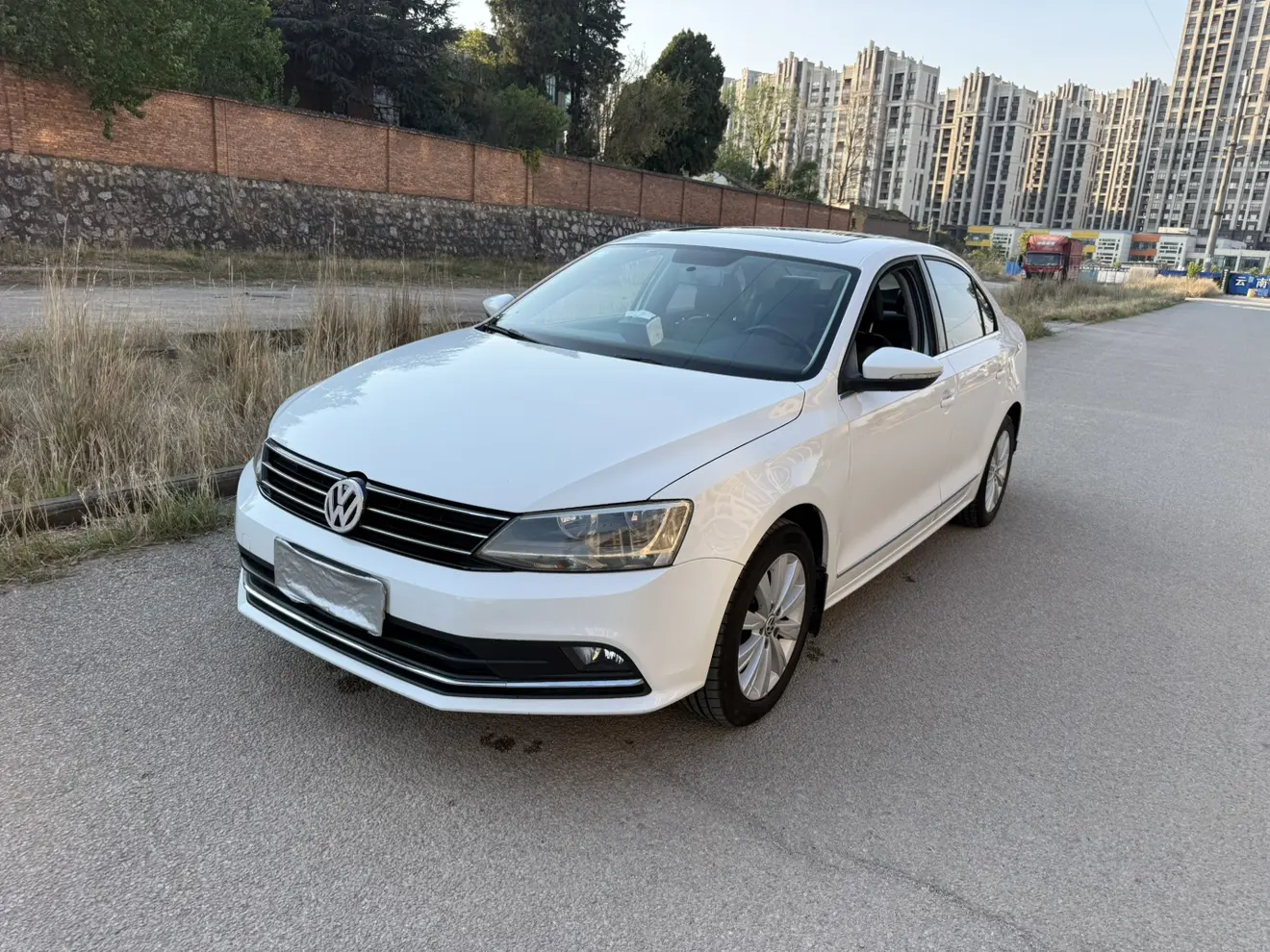 Volkswagen Sagitar