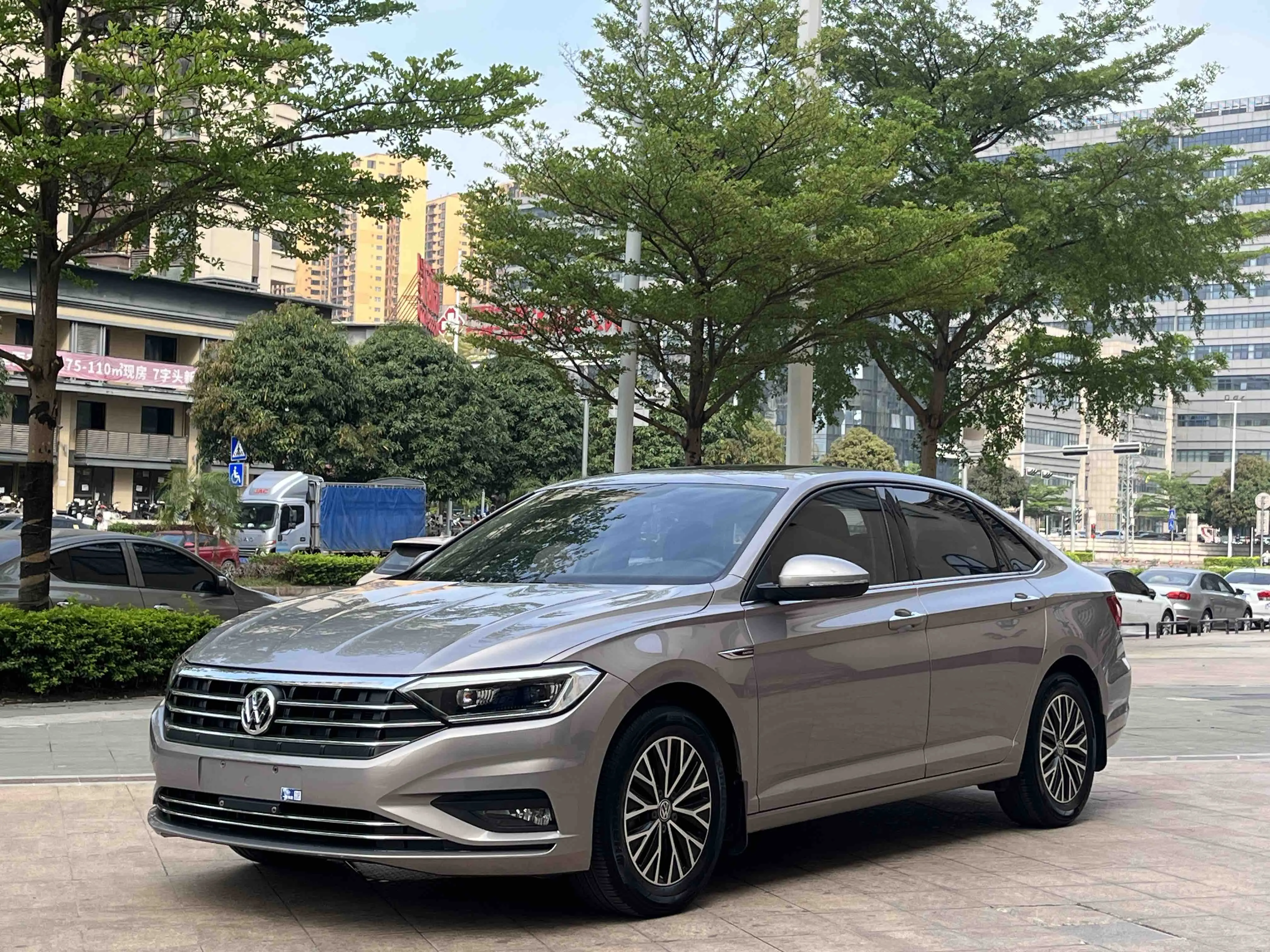 Volkswagen Sagitar