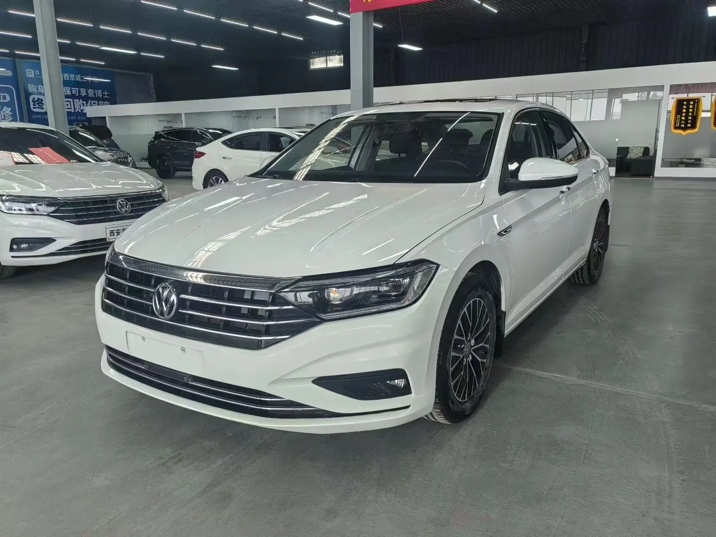 Volkswagen Sagitar