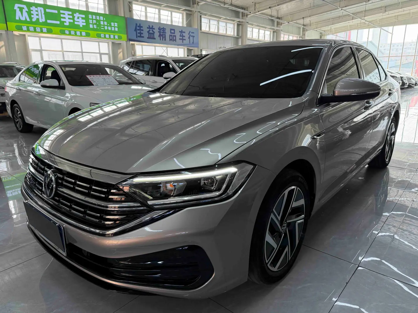 Volkswagen Sagitar