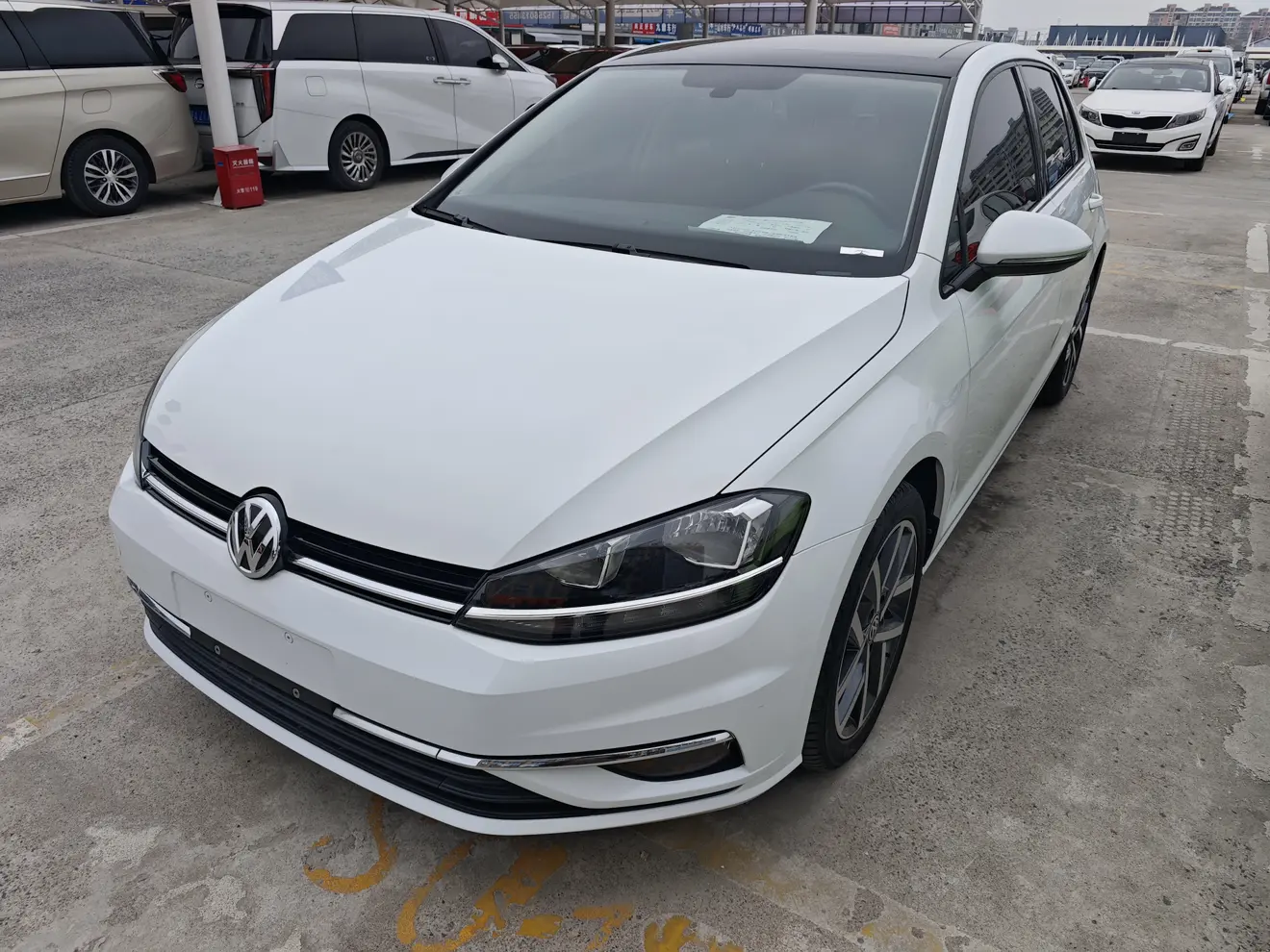 Volkswagen Golf