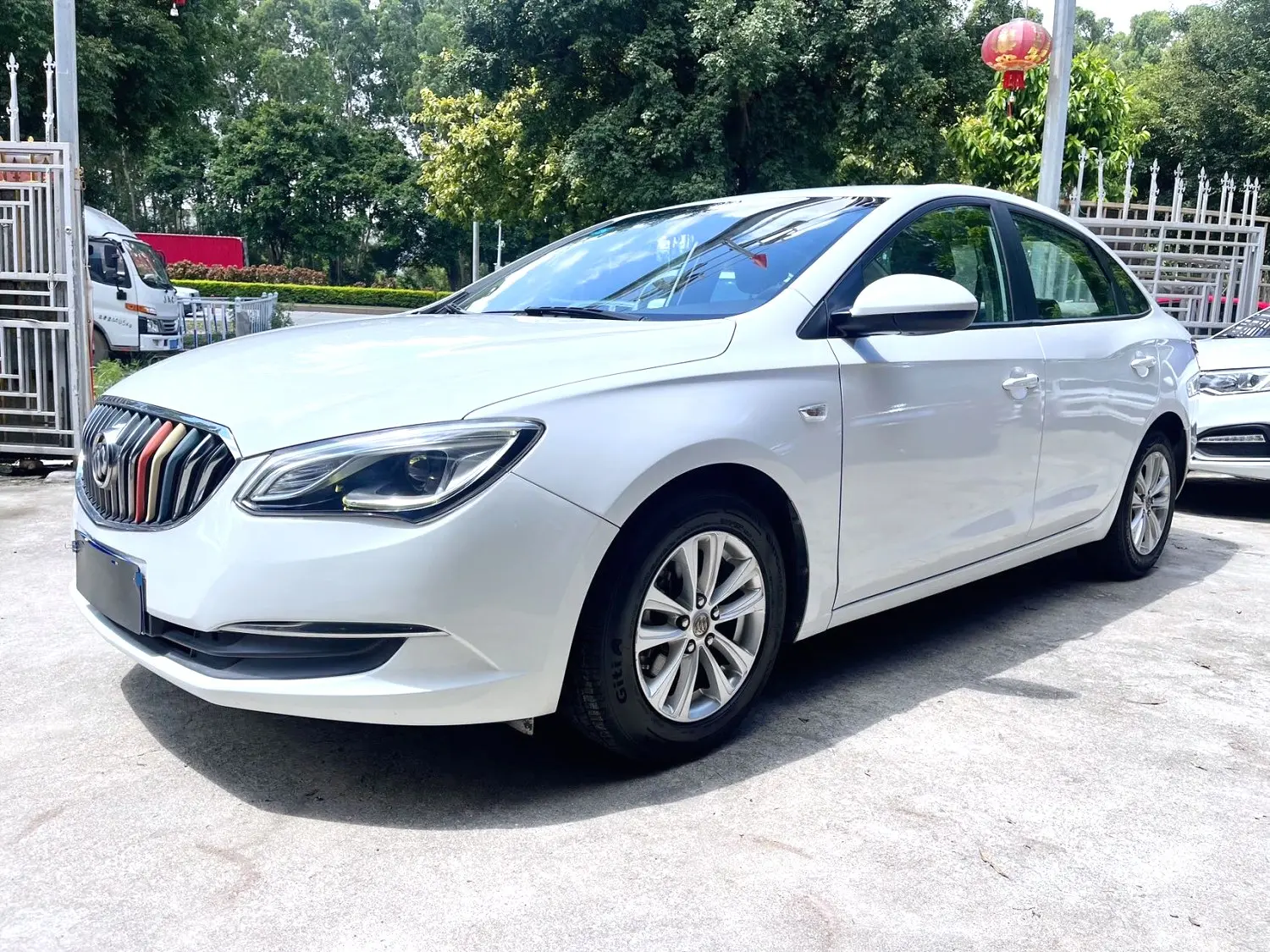 Buick Yinglang