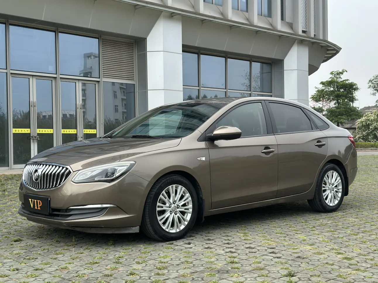 Buick Yinglang