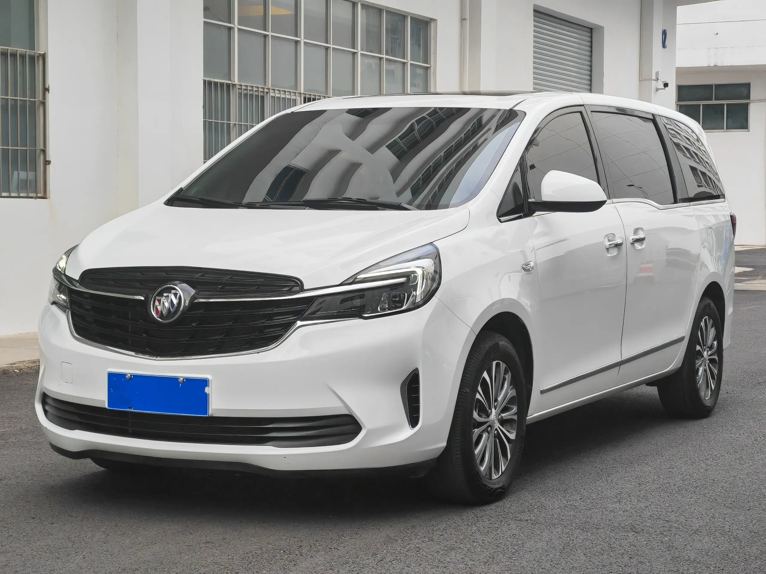 Buick GL8