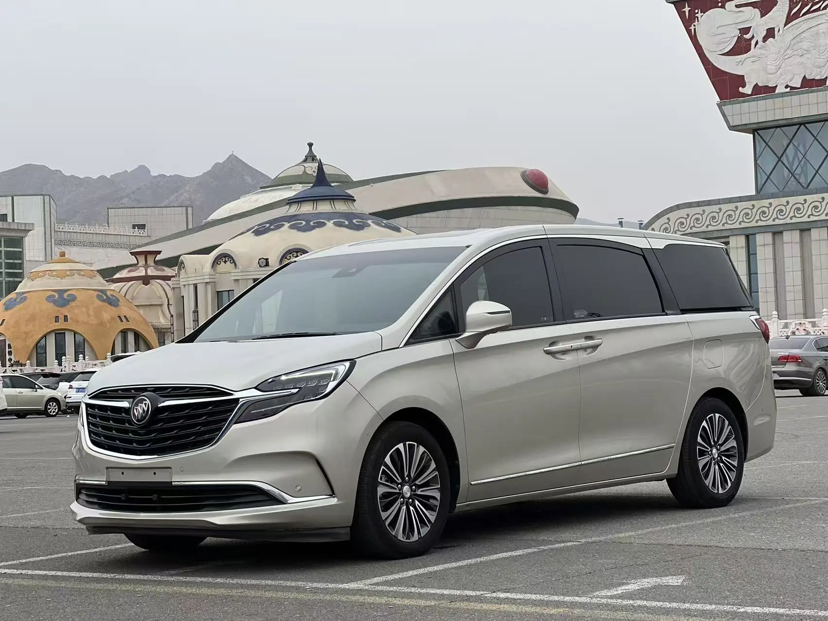 Buick GL8