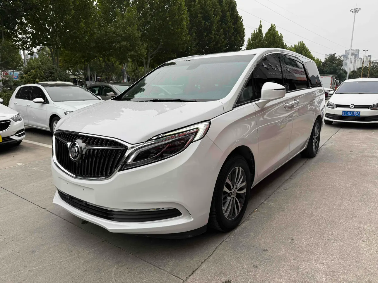 Buick GL8