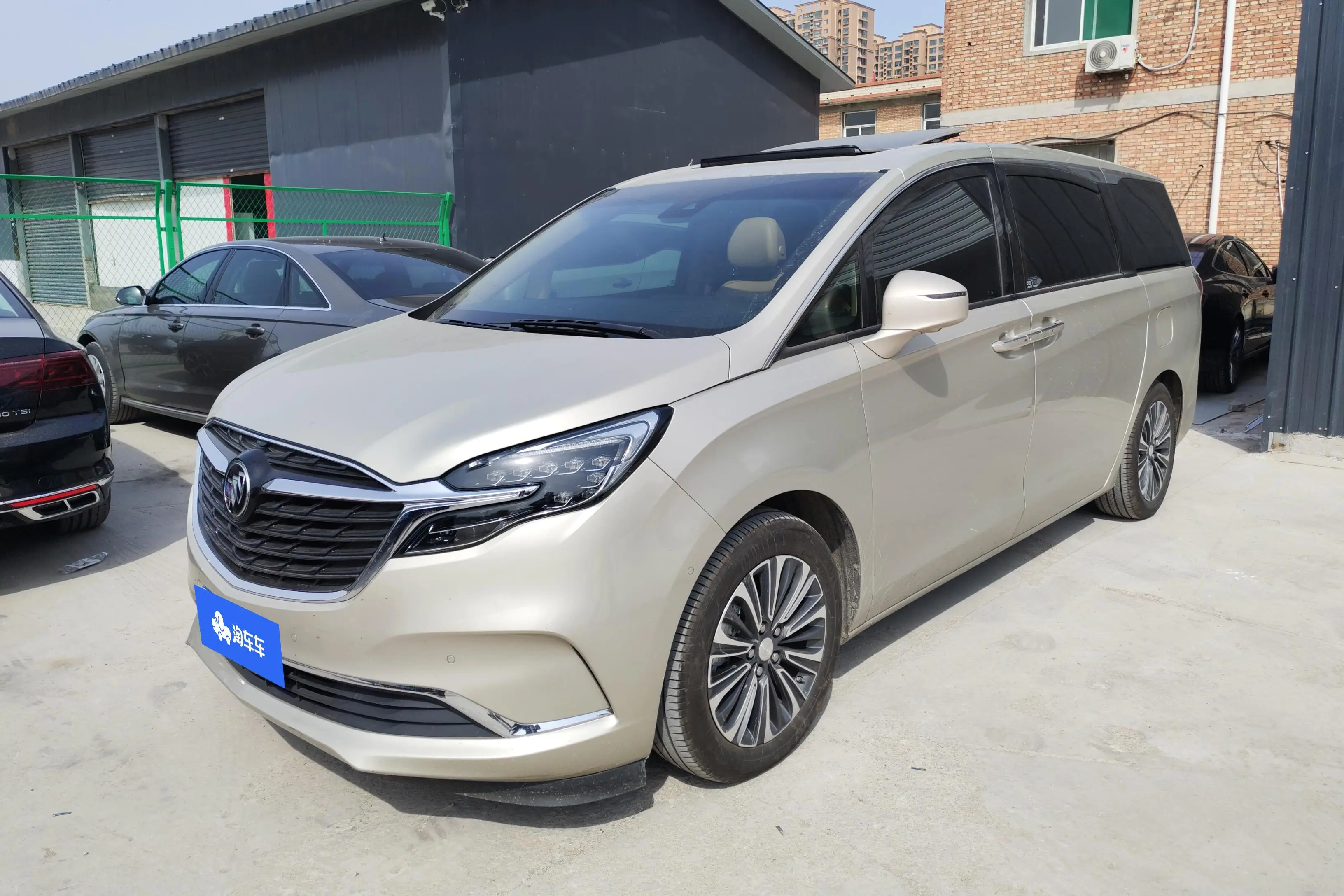 Buick GL8