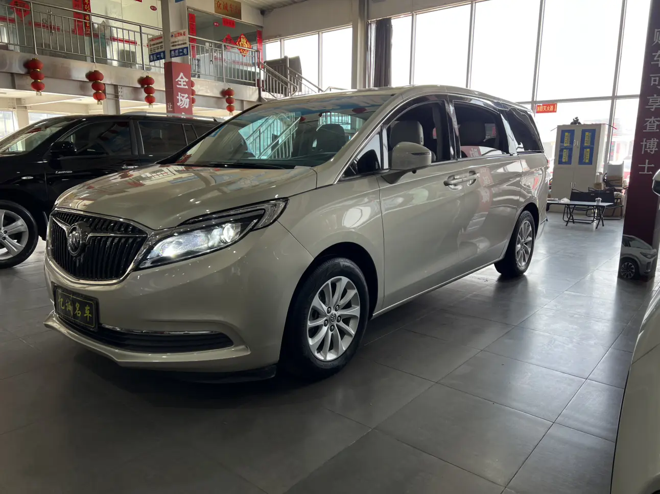 Buick GL8