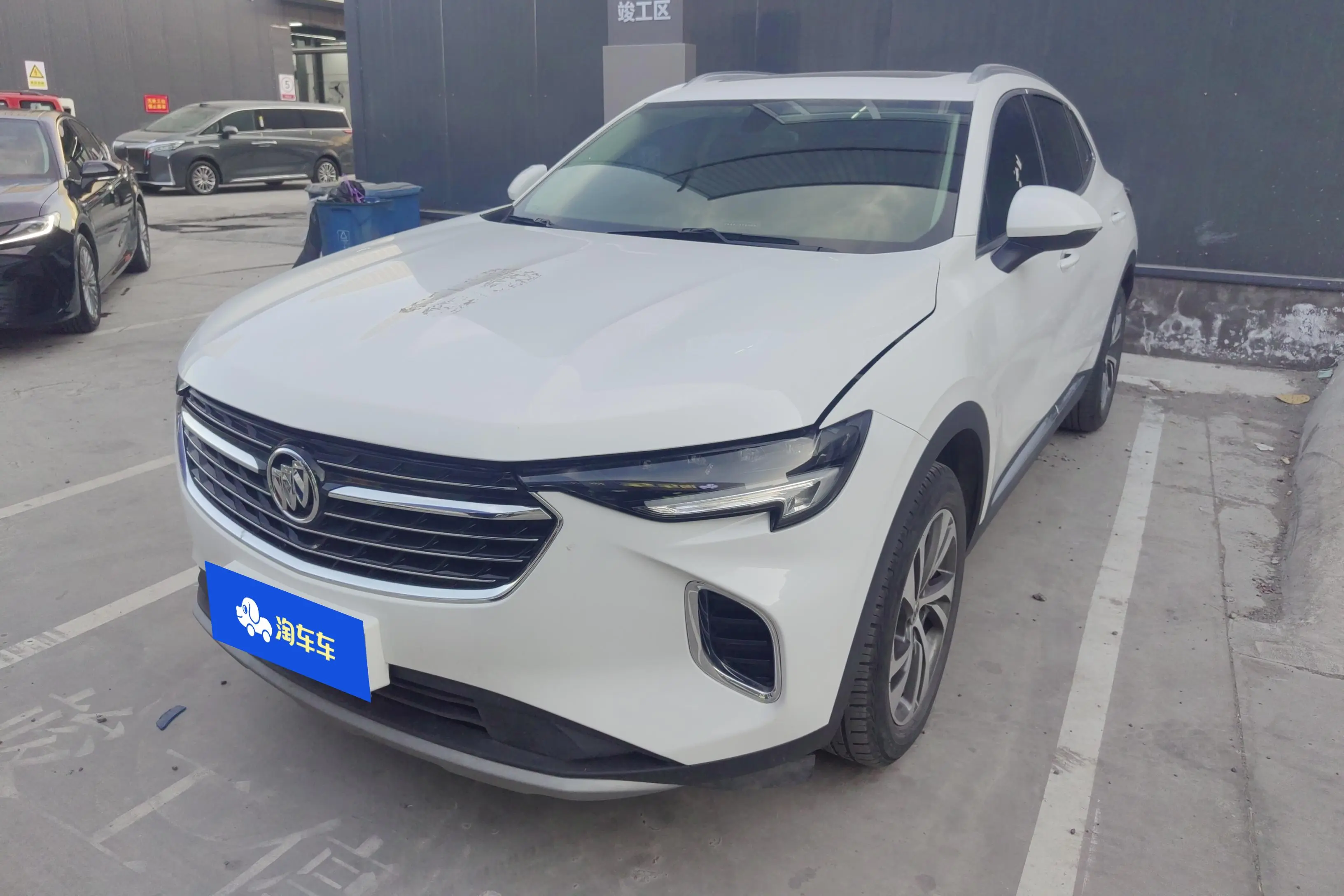 Buick Envision S  из Китая