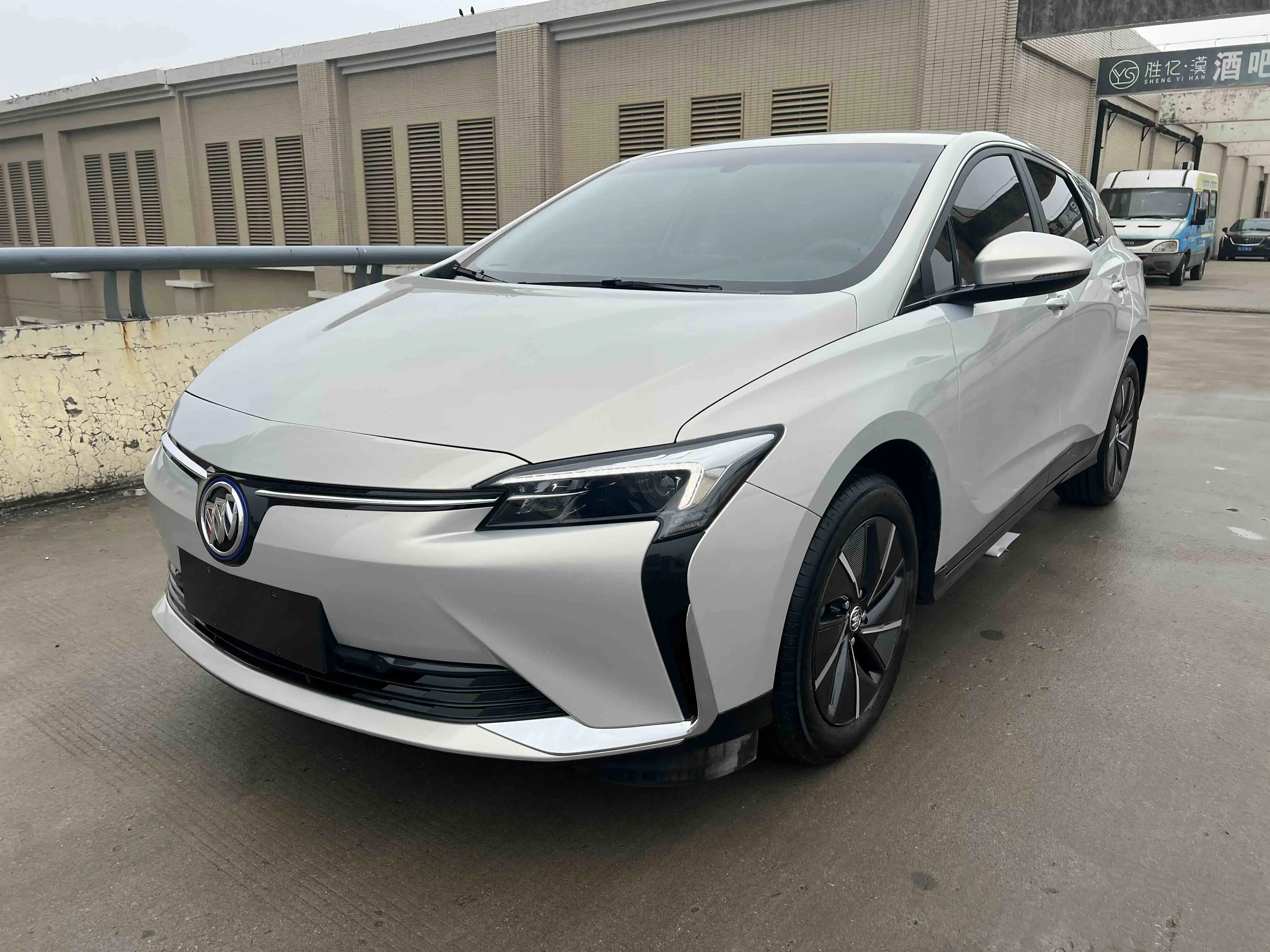 Buick Micro blue 6  из Китая