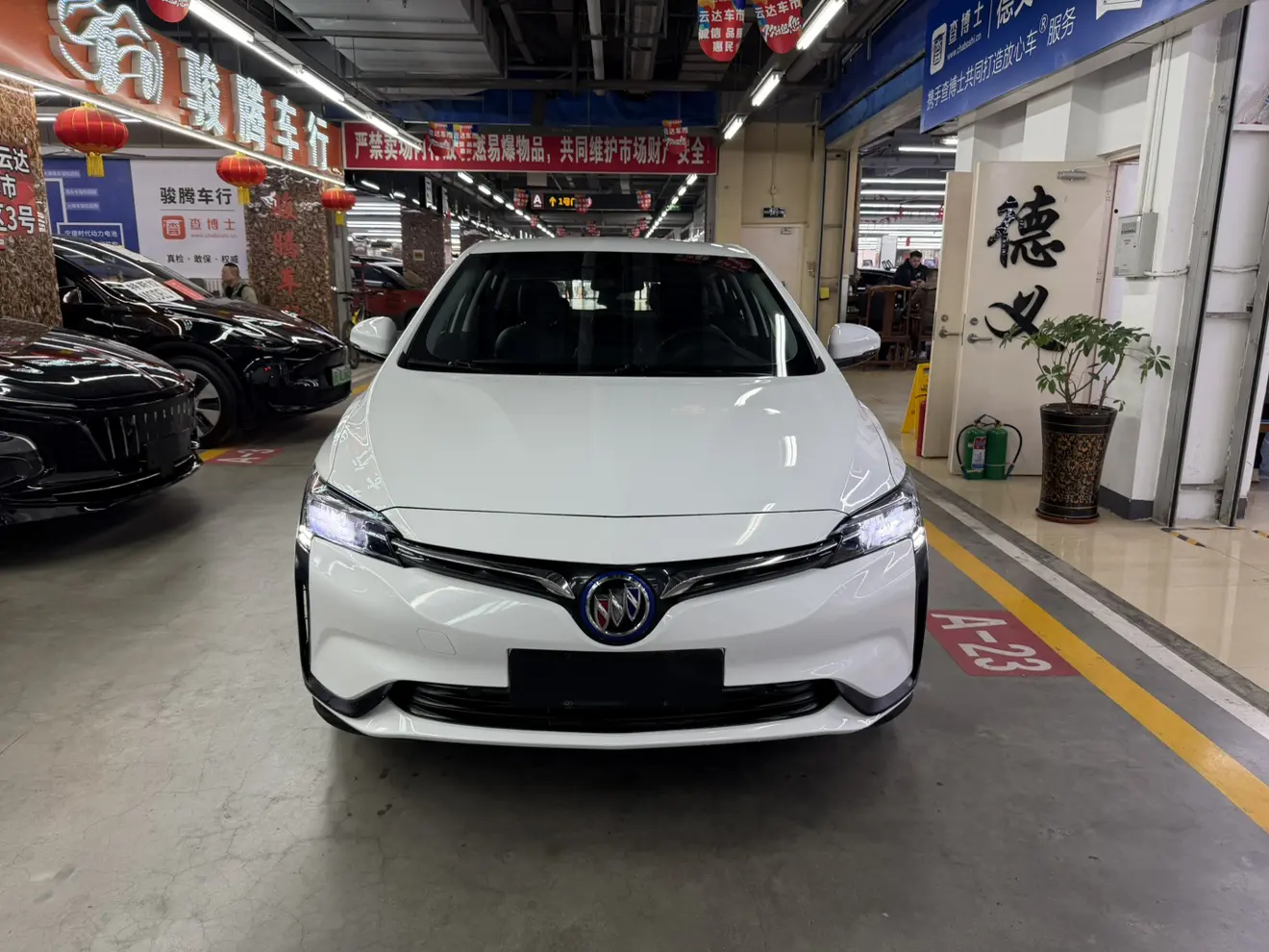 Buick Micro blue 6  из Китая