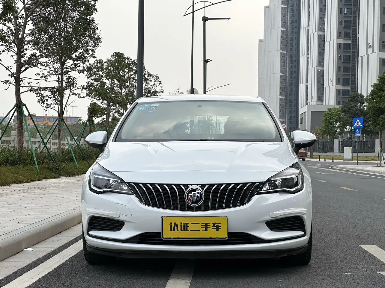 Buick Valeant  из Китая