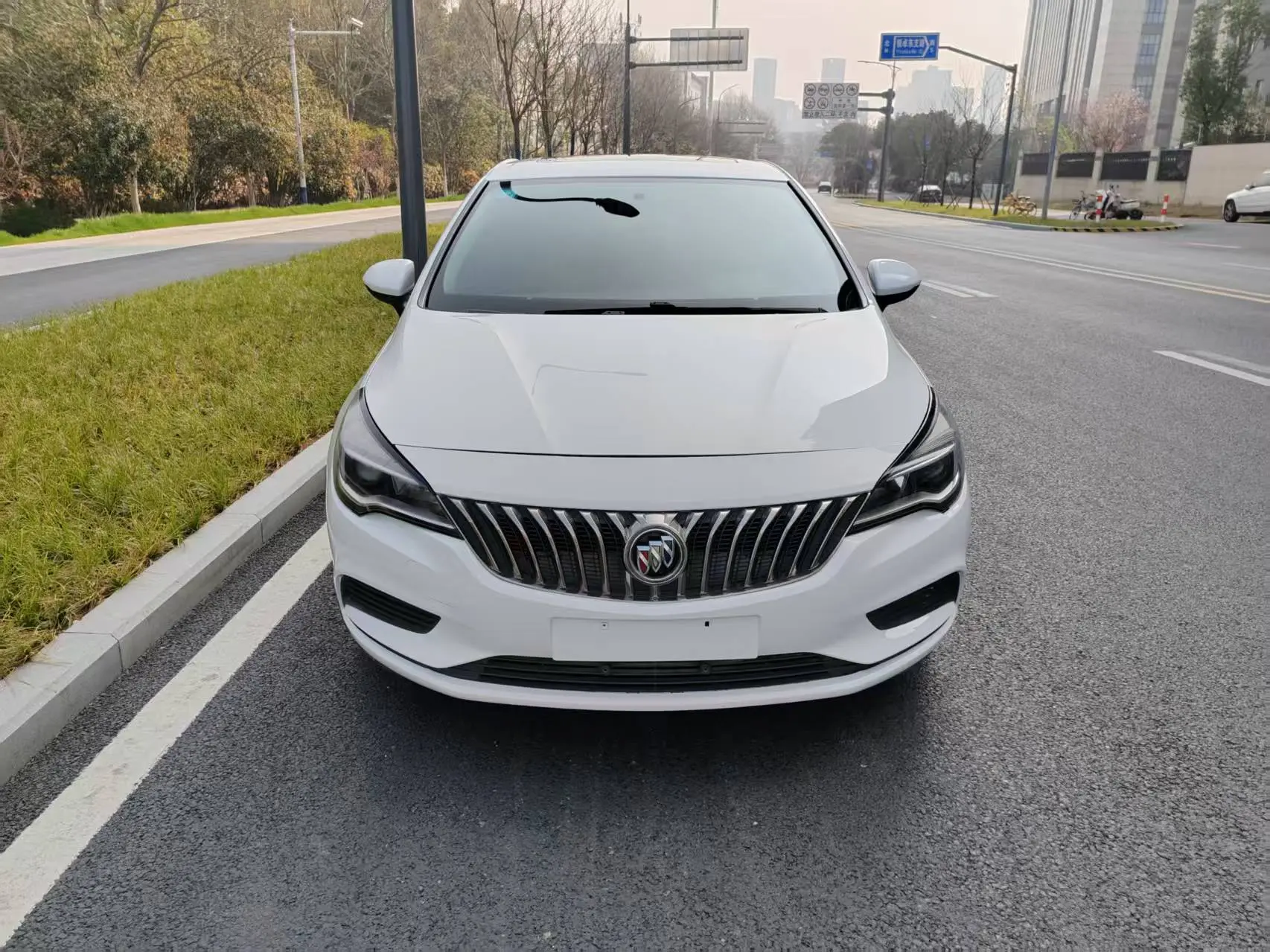 Buick Valeant  из Китая