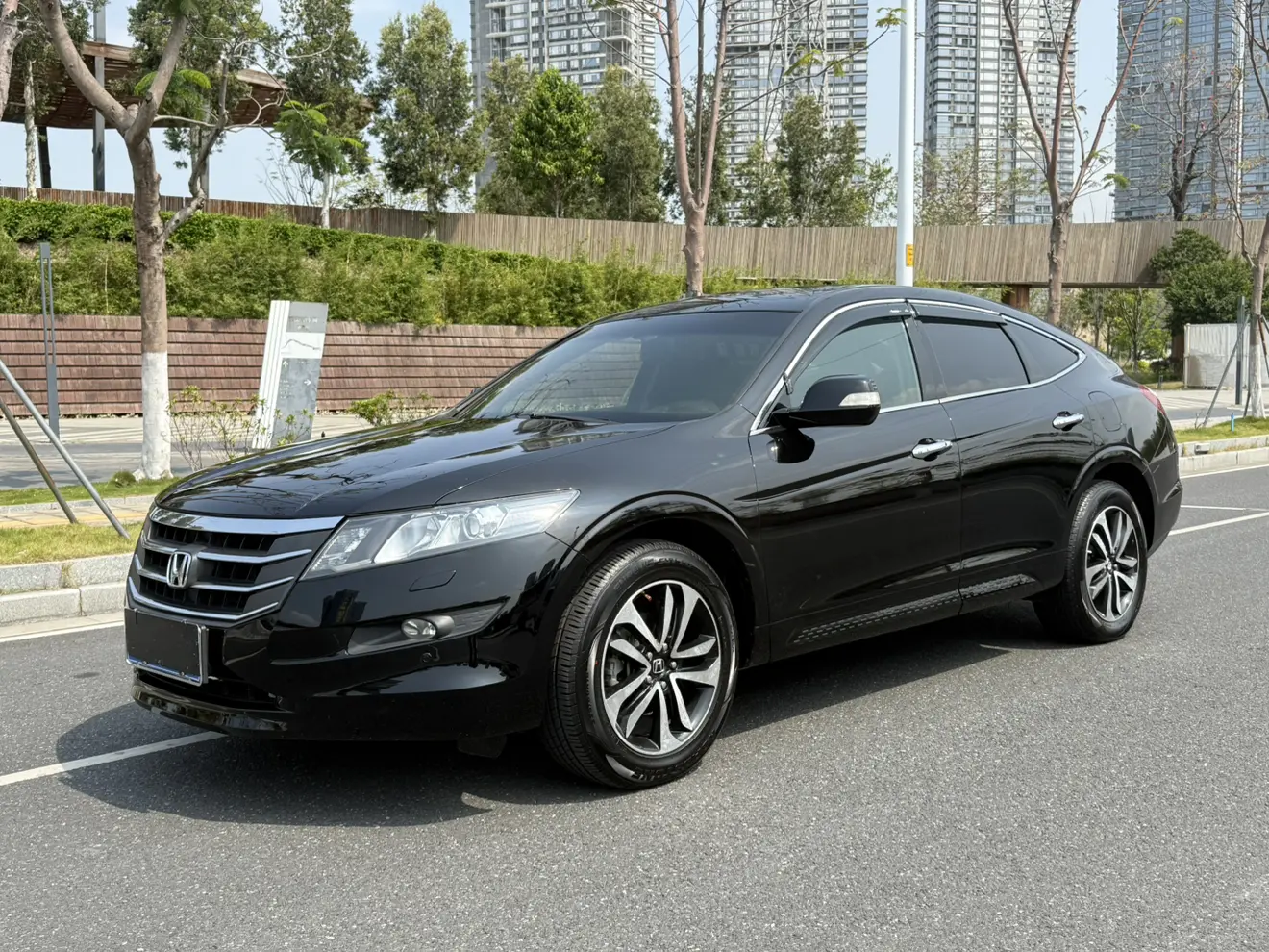 Honda Songs and poems  из Китая