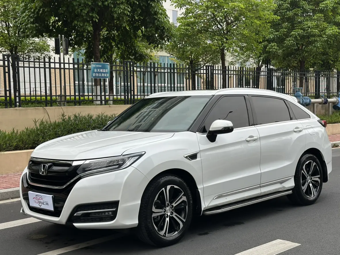 Honda UR-V