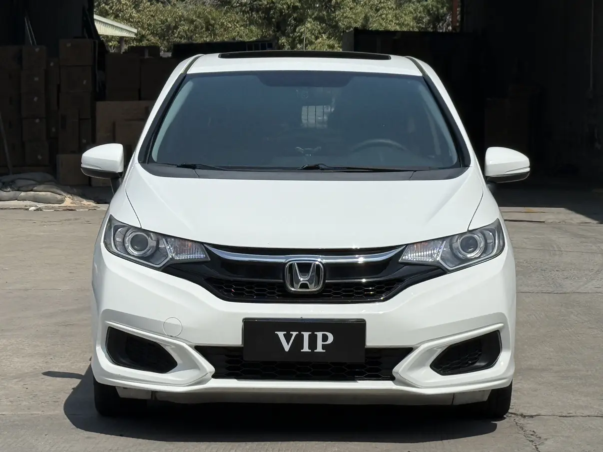 Honda Fit  из Китая