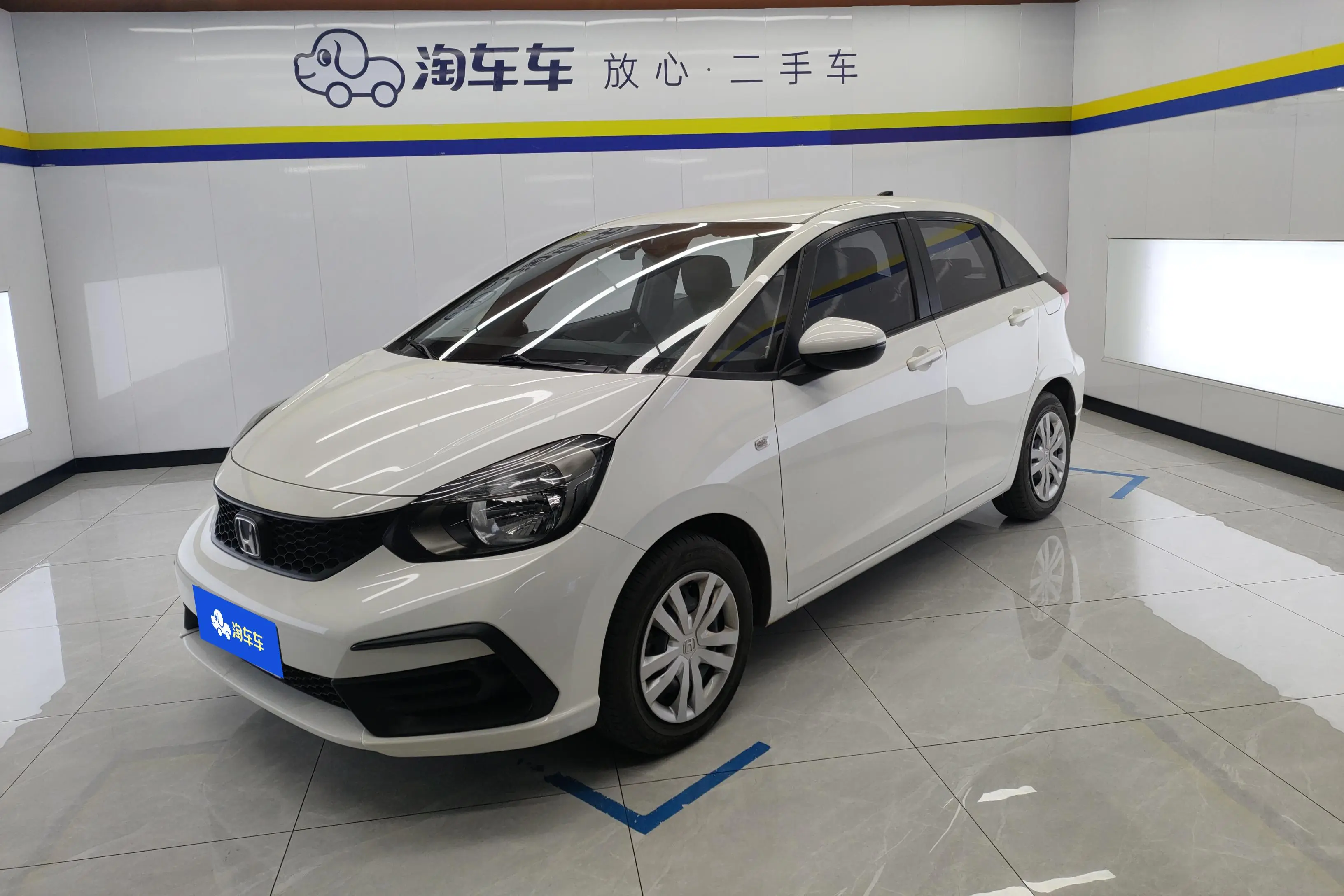 Honda Fit  из Китая