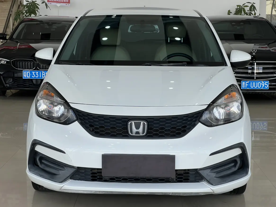 Honda Fit  из Китая