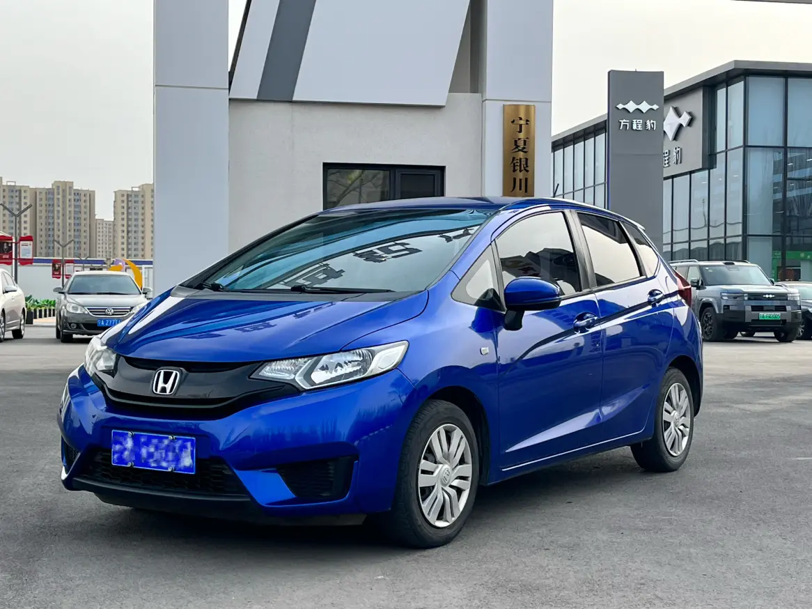Honda Fit  из Китая