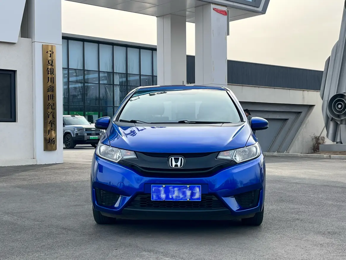 Honda Fit  из Китая