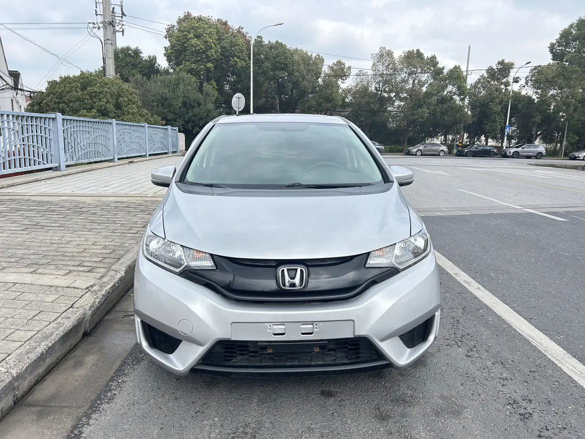 Honda Fit  из Китая