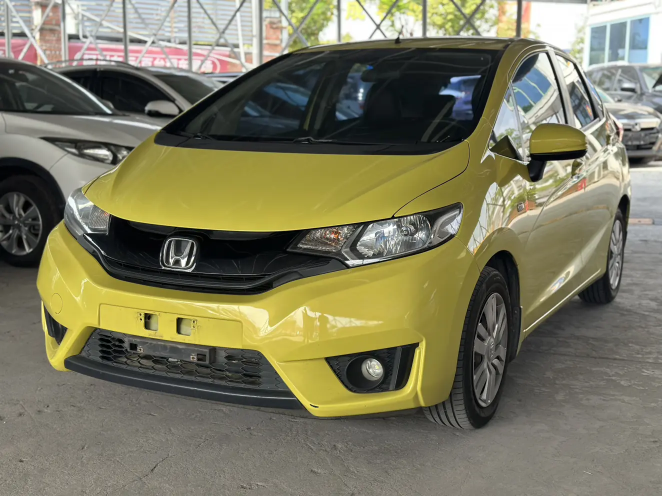 Honda Fit  из Китая