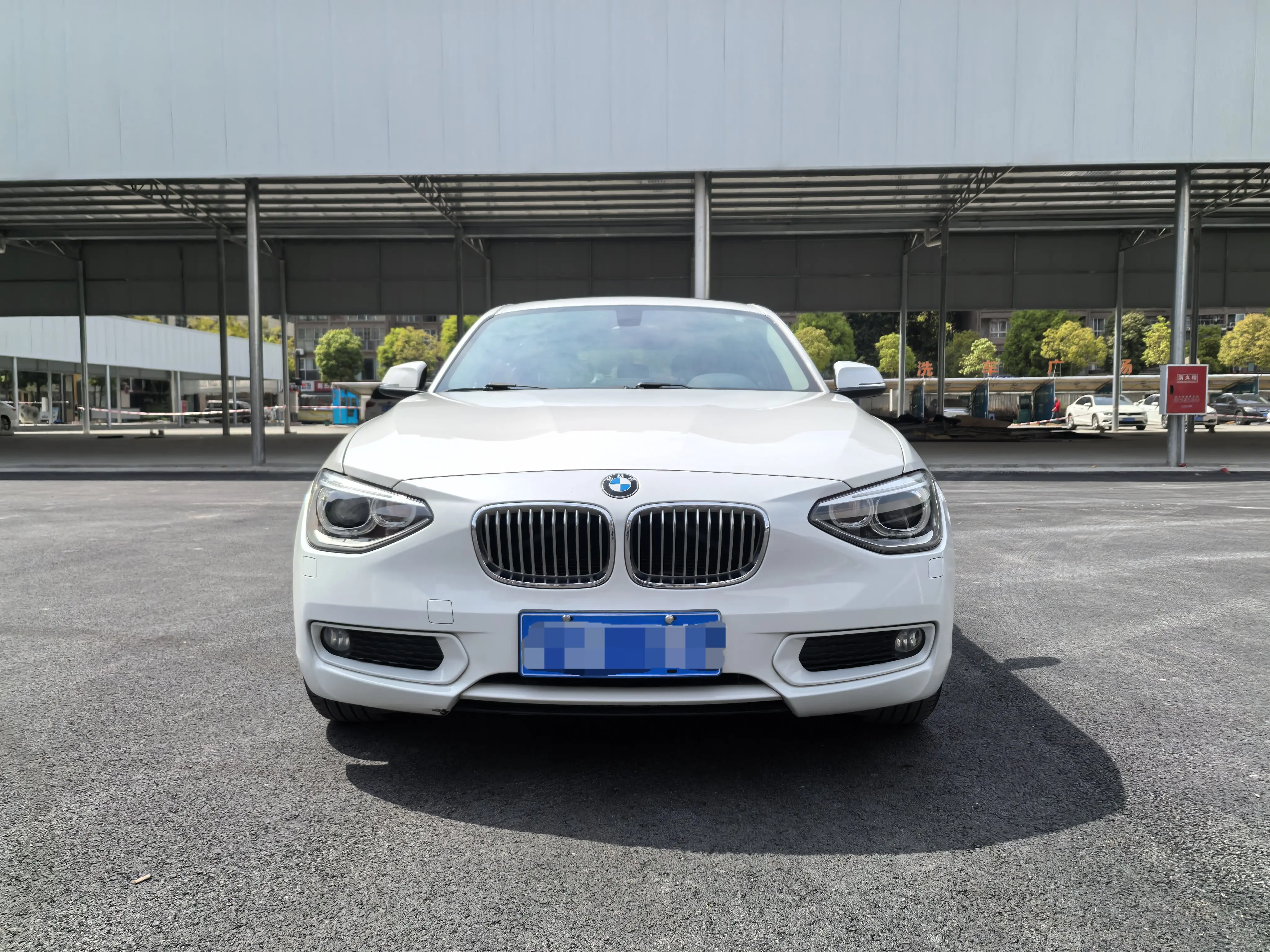 BMW 1 Series  из Китая