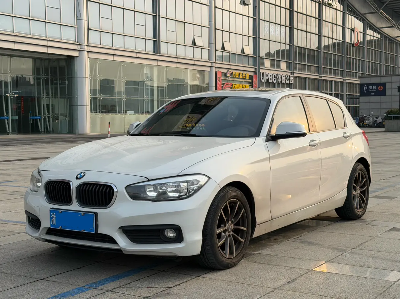 BMW 1 Series  из Китая
